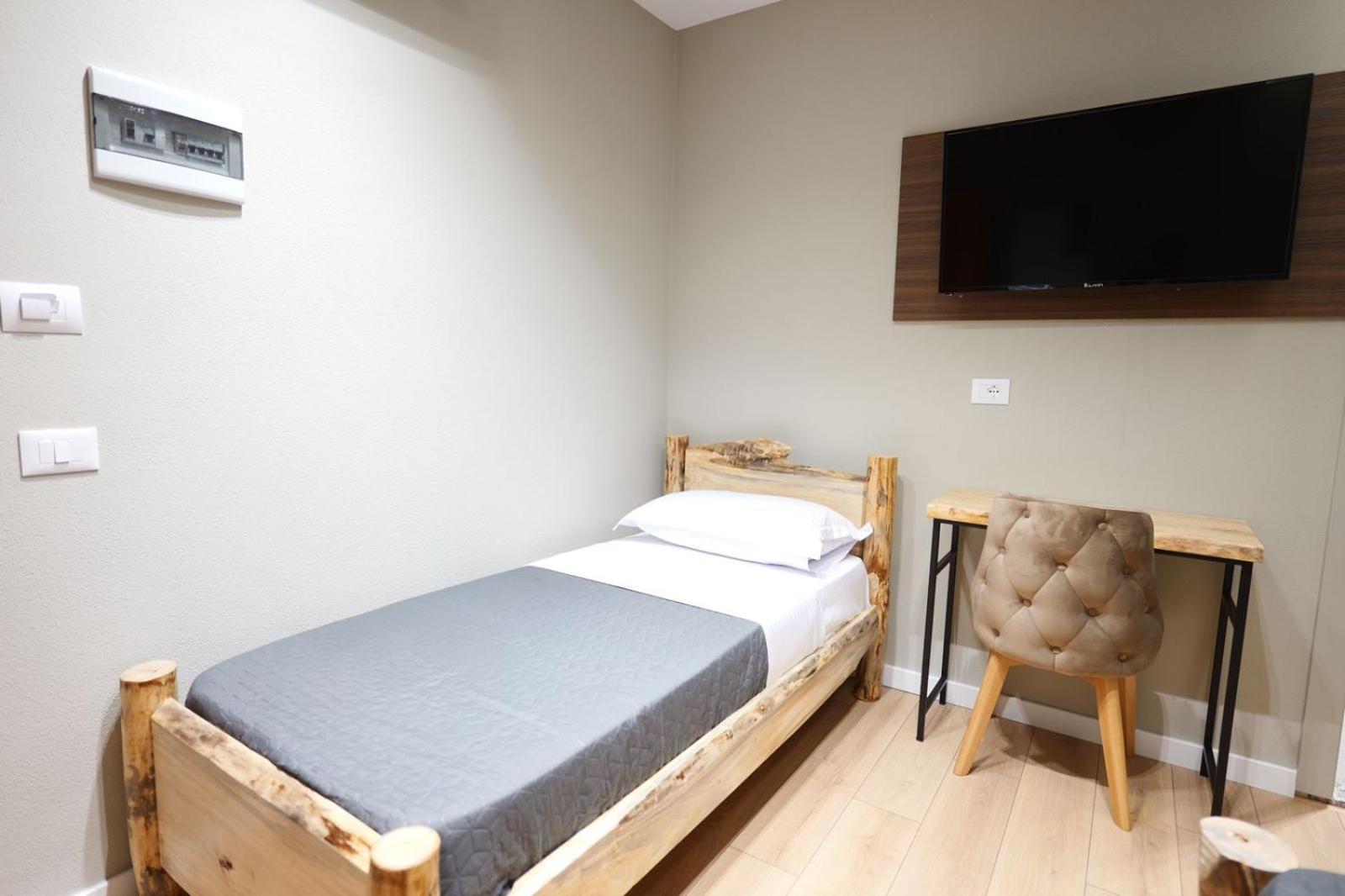 Hotel Ikona Шкодер Экстерьер фото